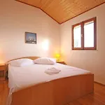 Holiday Vineyard House Bol